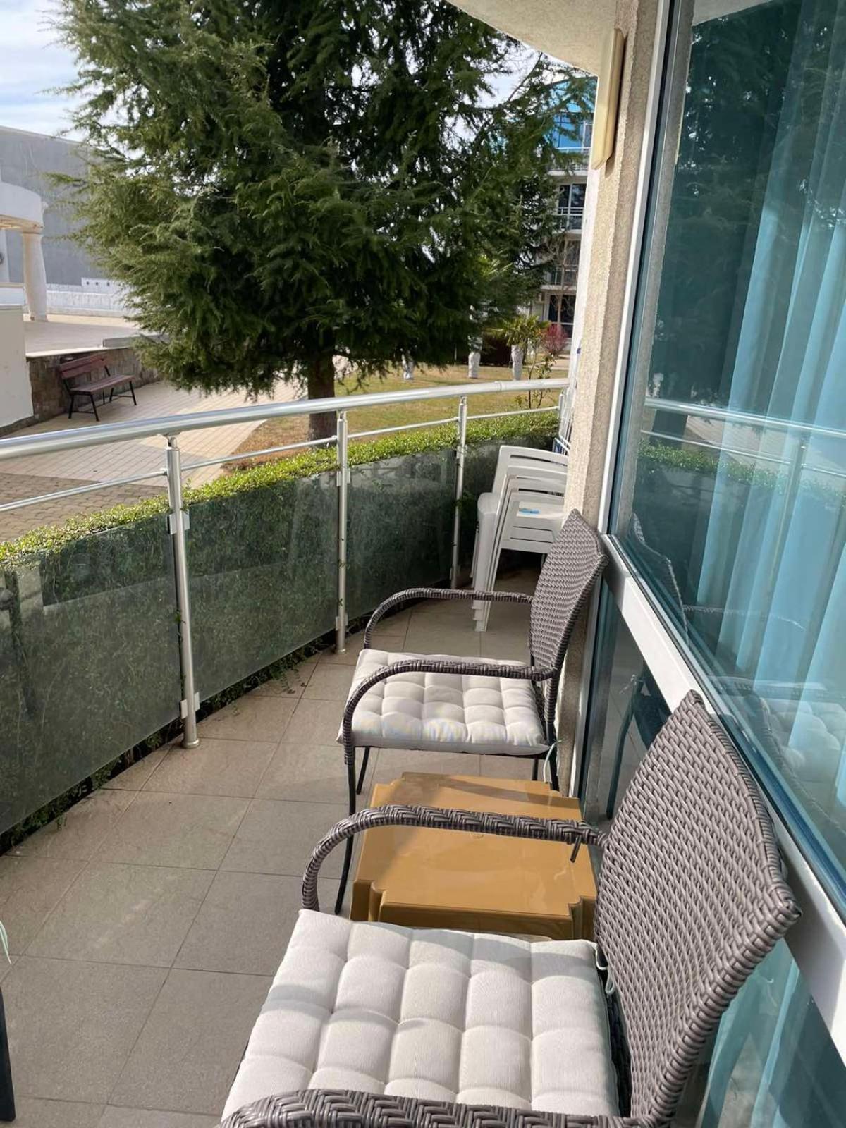 Apartament Ivanovi A119 Бургас Экстерьер фото